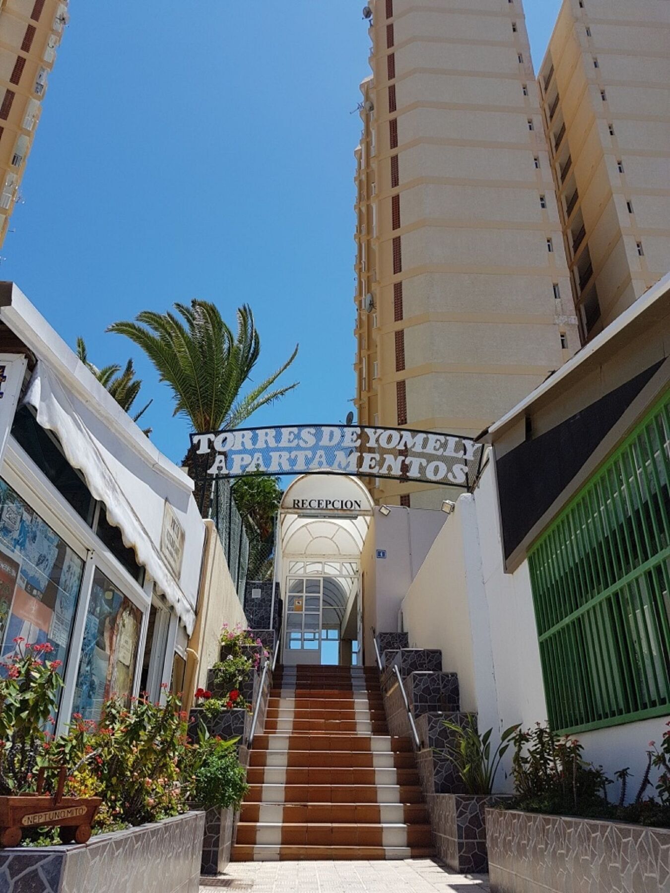 Holidays In Playa De Las Americas Arona  Buitenkant foto